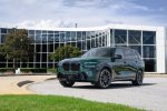 bmw-x7-m60i-british-racing-green-05.jpg