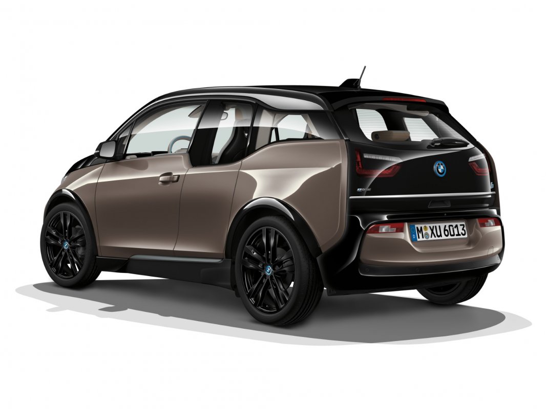 Cursos de conducción con el BMW i3