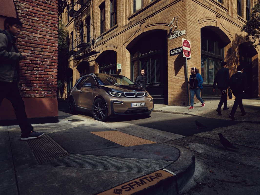 Cursos de conducción con el BMW i3